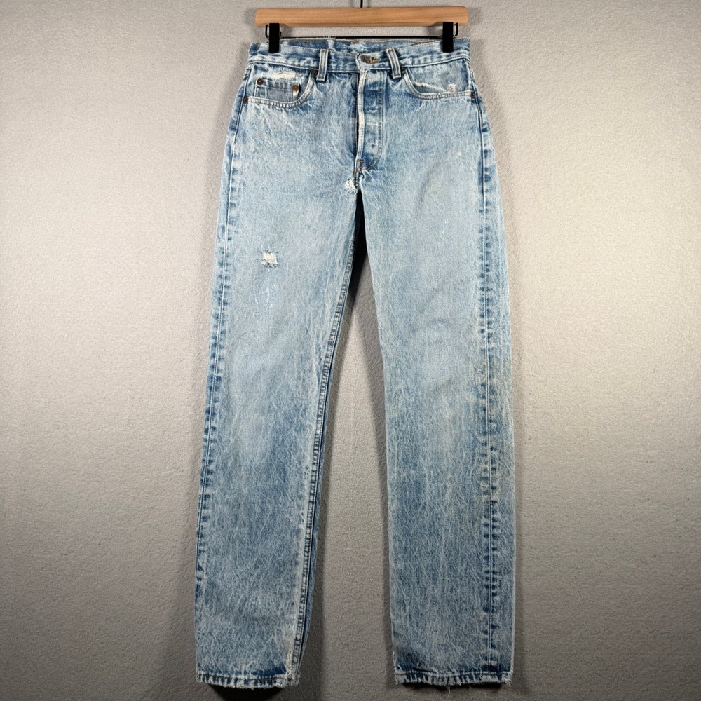 Vintage Levis 501 0109 Light Wash Jeans USA Distressed W30 L32 Made in USA